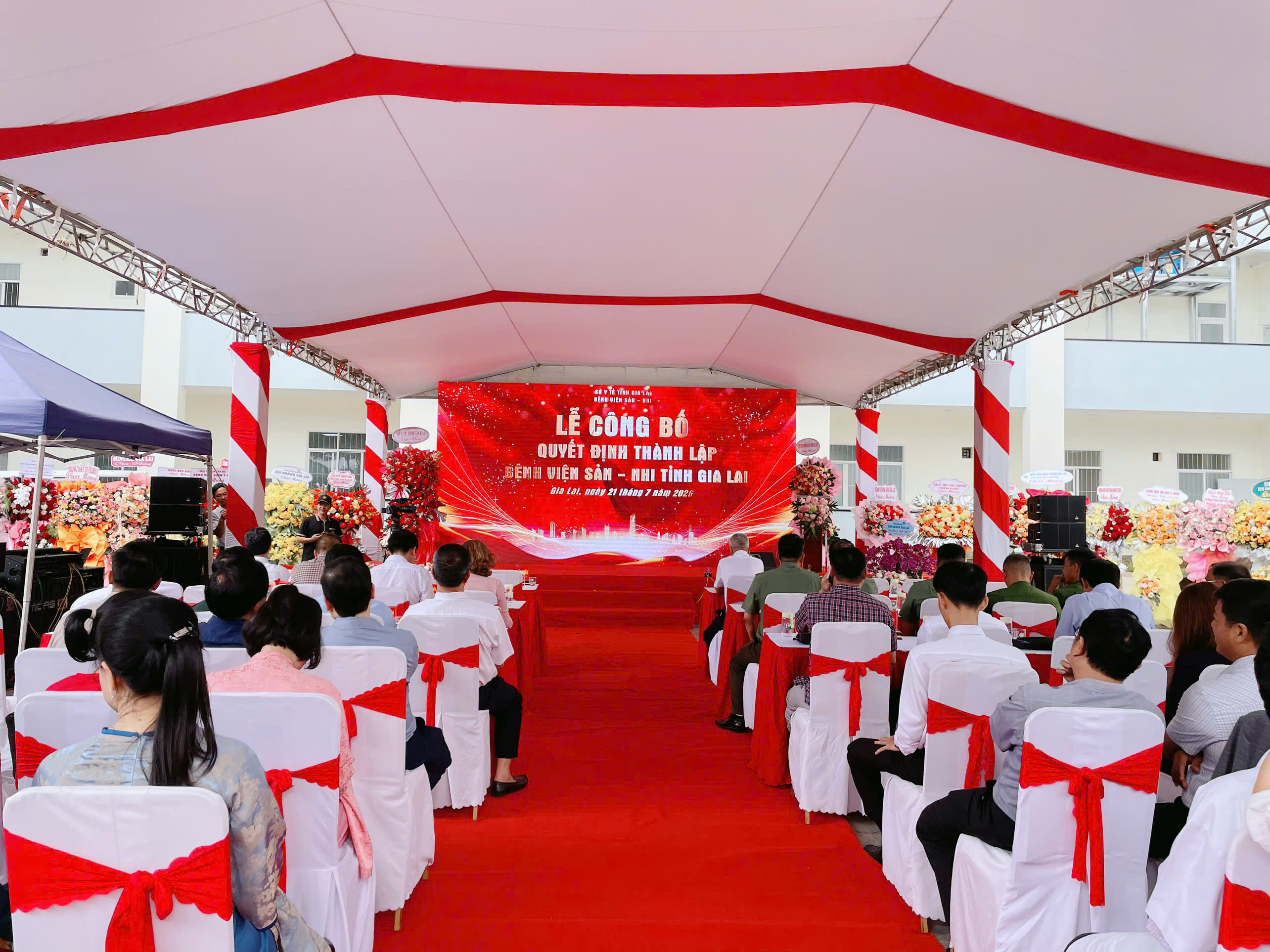 Lễ công bố Quyết định thành lập Bệnh viện Sản - Nhi Tỉnh Gia Lai
